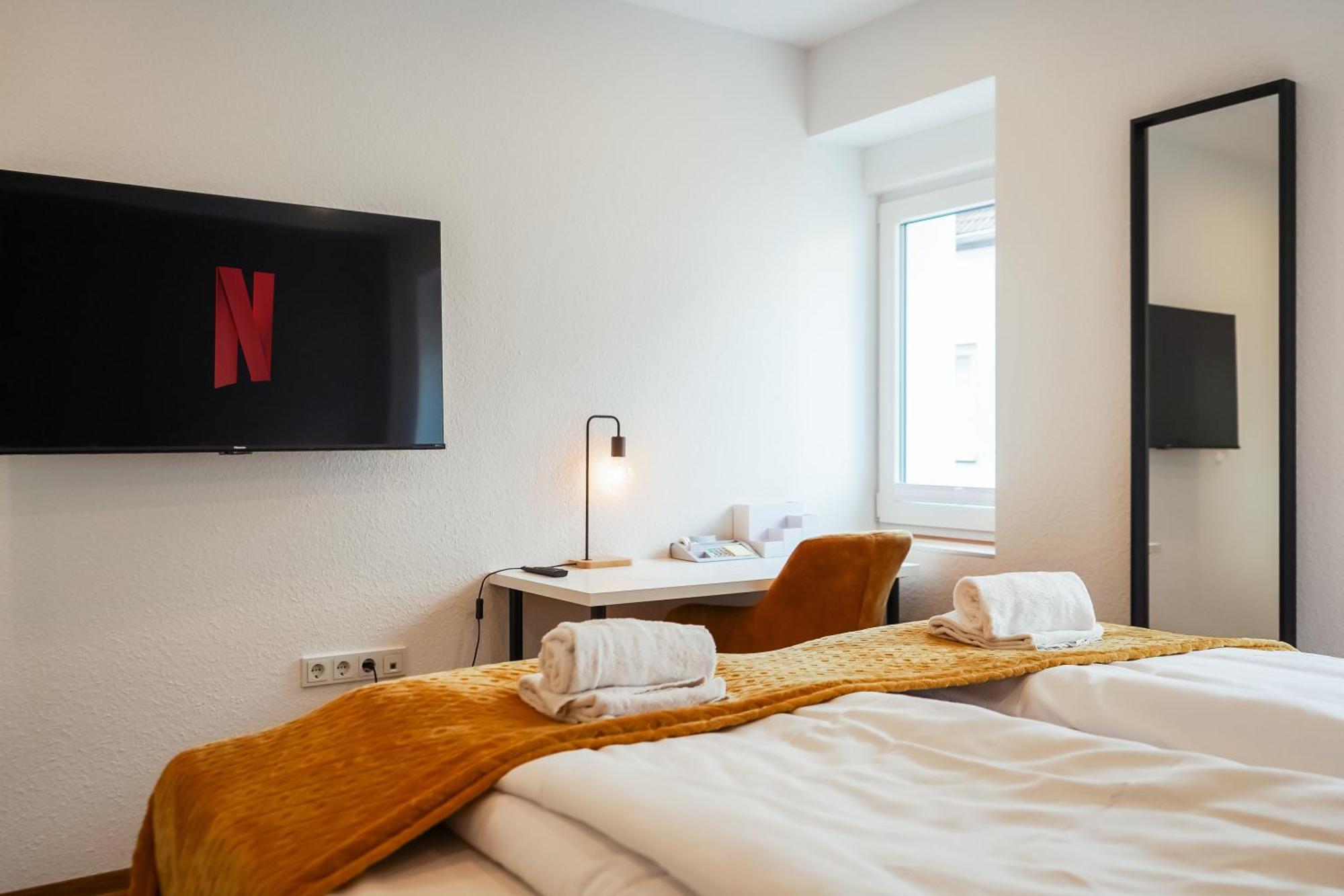 7Seas Boutique Aparthotel Homburg - Stilvoll, Digital & Ideal Fuer Familie & Business Buitenkant foto
