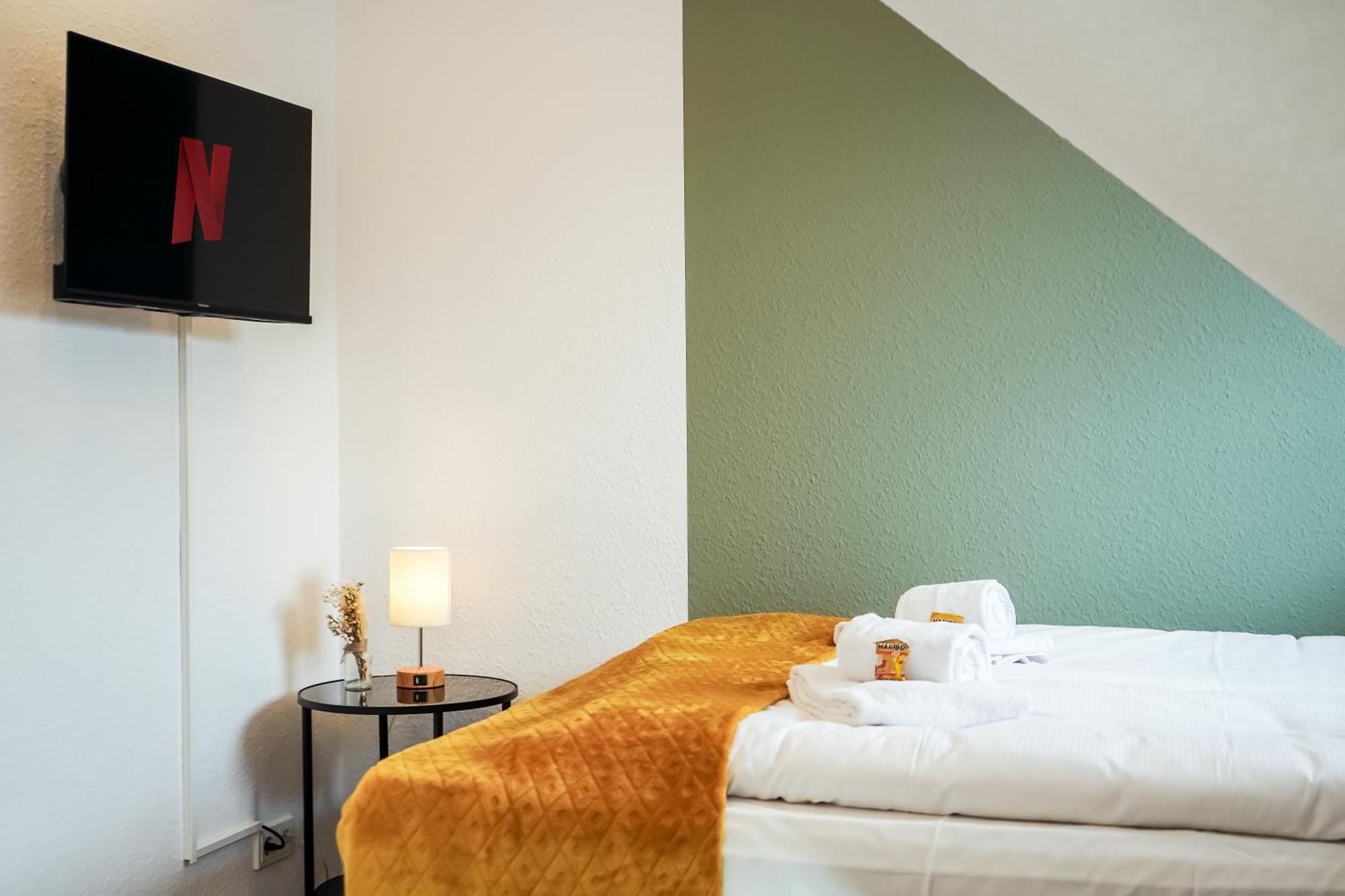 7Seas Boutique Aparthotel Homburg - Stilvoll, Digital & Ideal Fuer Familie & Business Buitenkant foto