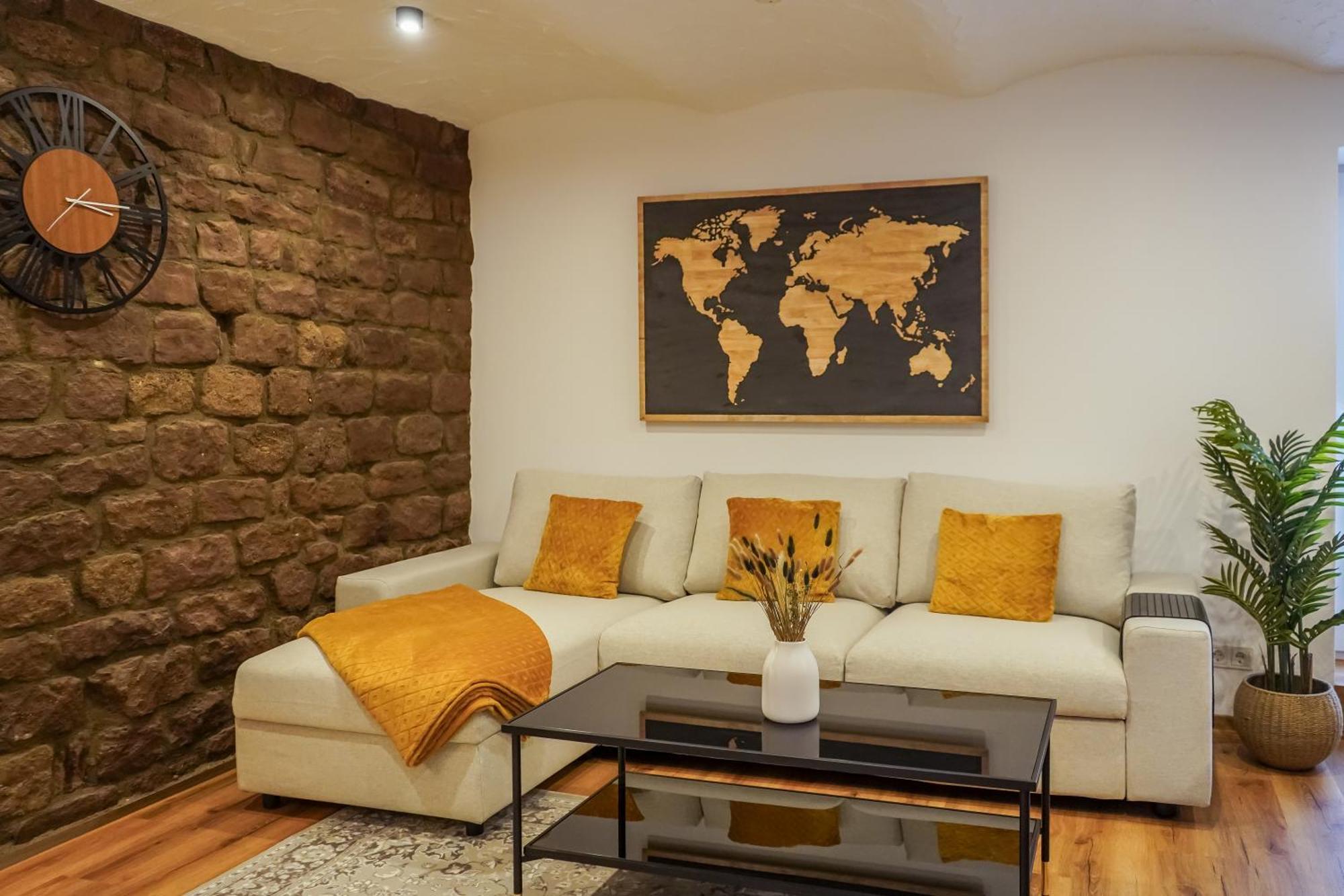 7Seas Boutique Aparthotel Homburg - Stilvoll, Digital & Ideal Fuer Familie & Business Buitenkant foto